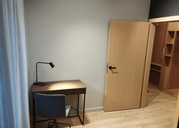 Fantastyczny Lotnisko * Poznań